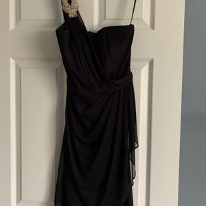 Navy Blue. One strap. Rhinestone appliqué. Size 6. Worn once